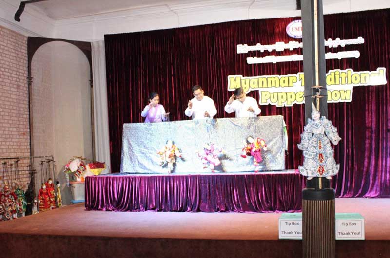 puppet show 04